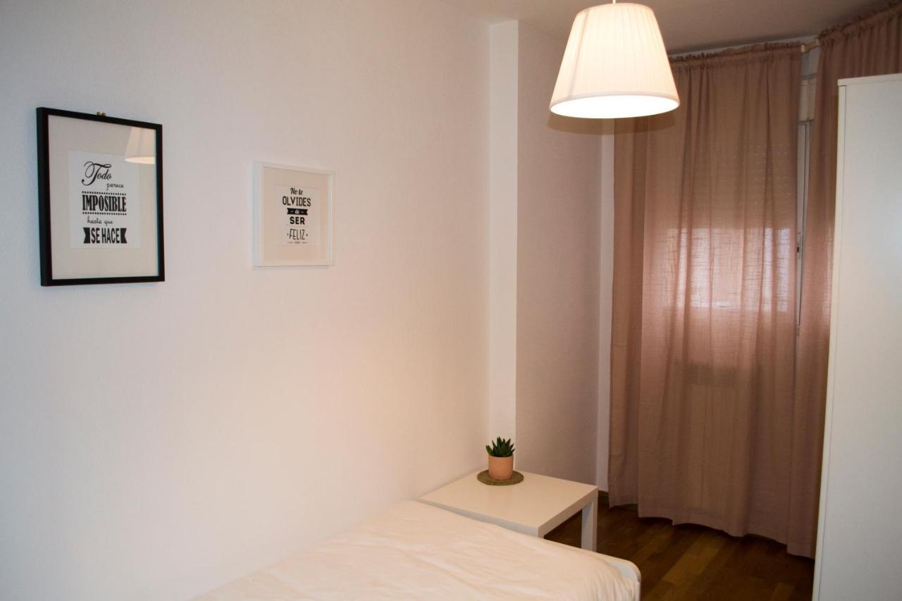 Appartement Apartamenticos Torrenueva I à Saragosse Extérieur photo